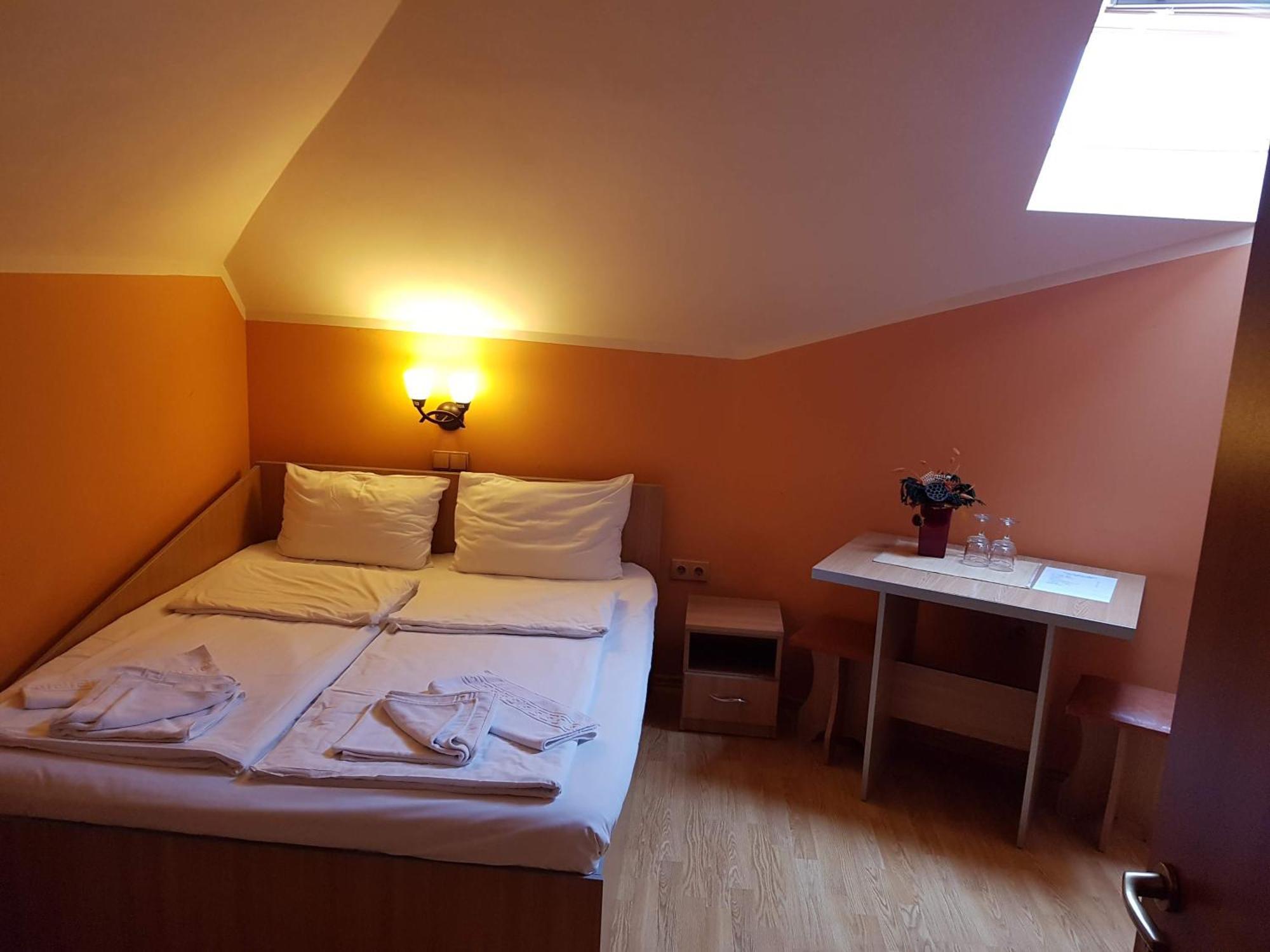 Motel Al Capone Satu Mare Zewnętrze zdjęcie