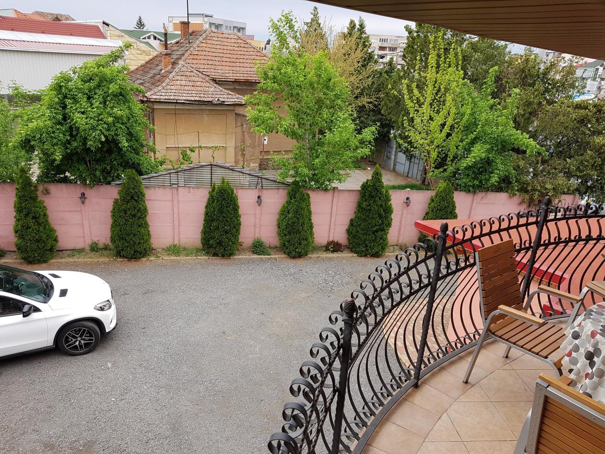 Motel Al Capone Satu Mare Zewnętrze zdjęcie